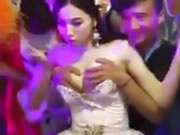 Thái Niềm vui nơi công cộng lấy sữa